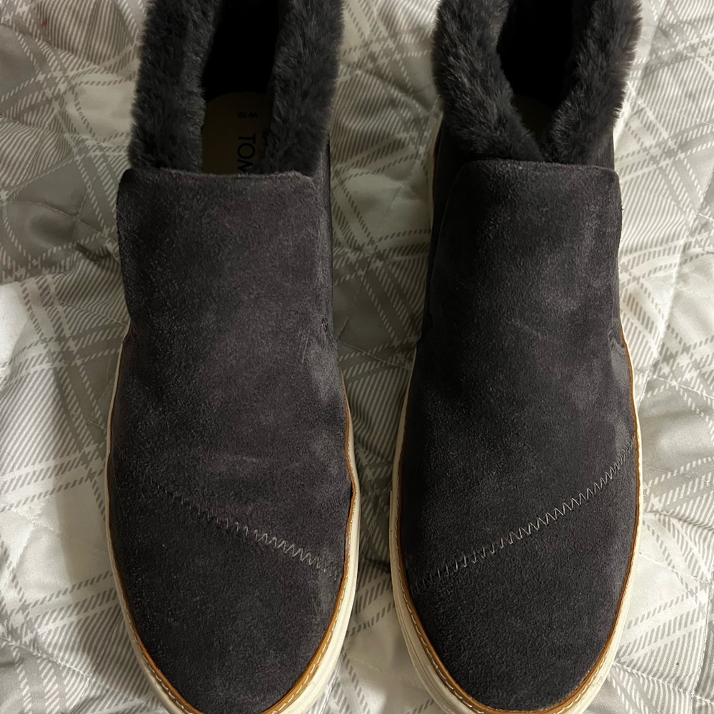 TOMS Paxton Women’s Charcoal Suede Boots